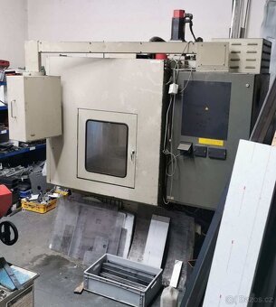Obráběcí centrum STAMA - FANUC MC010 - 5