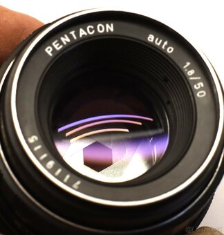 PENTACON AUTO 1,8/50 - 5