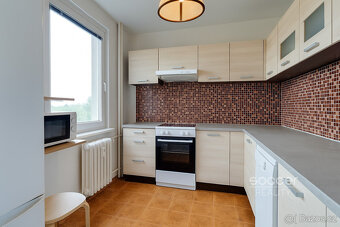 Prodej bytu 3+1 (původně 2+1), 63,7 m² včetně komory + 6,3 m - 5