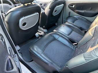 Renault Megane Scenic 1.6i, 2002, pěkný stav - 5