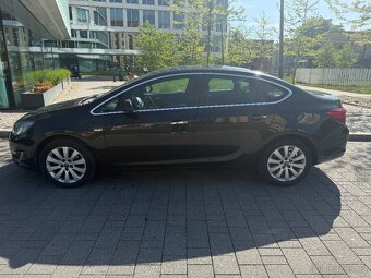 Opel Astra 1,7 CDTI 96kw r.2013 144.000km - 5