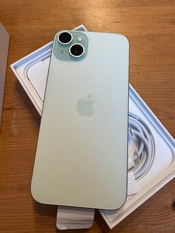 Apple iPhone 15 Plus 128GB zelený (MU173SX/A) DPH - 5