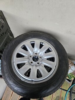 SUV 4x kola zimní Nokian 215/65 R17 103H XL - 5