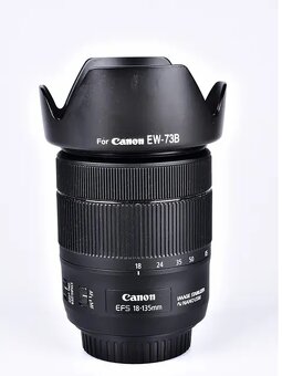 Canon EOS 1300D tělo - CANON 1276C005AA 18 mm - 135 mm f/3,5 - 5