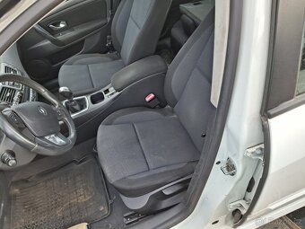 RENAULT LAGUNA 3 2.0i 103kW, motor M4R C 7, nahradni dily, N - 5