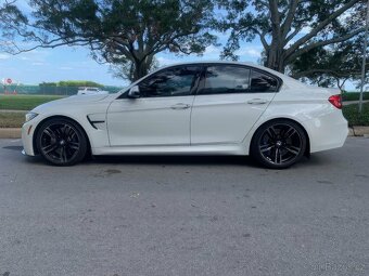 2017 BMW M3 RWD 3.0 - 5