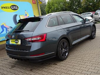 Škoda Superb 2.0 TDi Combi Sport Line - 5
