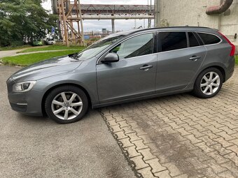 Volvo V60 2.0 T6 Bi-Fuel 180 kW, r.v. 12/2016 – CNG + benzín - 5