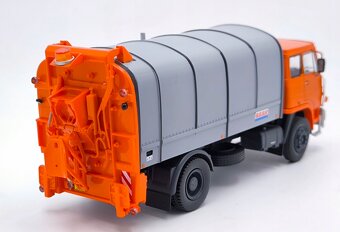 Liaz 110.820 Bobr 1:43 - 5