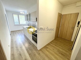 Pronájem bytu 2+1, 60 m2, balkon/sklep, ul. Zvolenská-Strako - 5