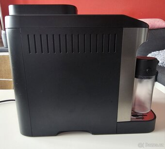 Kávovar DeLonghi Magnifica evo - 5