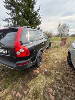 Volvo XC90 2.4 D5 - 5