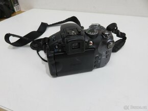 Digitální fotoaparát Canon PowerShot S5IS - 5