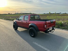 Nissan Navara 2,7 TDi 92kw, ČR, nová STK - 5