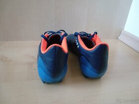 Chlapecká fotbalová obuv Adidas, vel.38 - 5