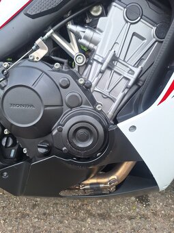 Honda CBR650f - 5