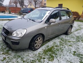 Kia Carens 2.0i ,106kw,rok v.2011 - 5