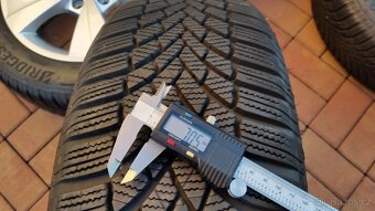 Zimní sada ŠKODA Octavia 4 5x112 R16 pneu 205/60/16 zánovní - 5