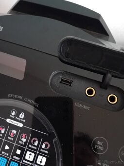 Domácí audio systém. Sony MHC-V73D - 5