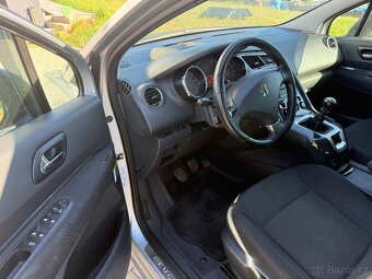 Peugeot 5008 2.0 HDI 110kw  8/2010 - 5