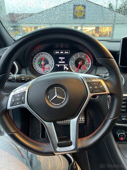 MERCEDES BENZ A180 AMG LINE - 5