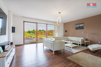 Prodej rodinného domu, 437 m², Tábor, ul. V Polích - 5