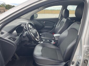 Hyundai ix35 1.7Crdi 85kw, nová stk, bez koroze - 5