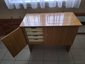 Šicí stroj - 5