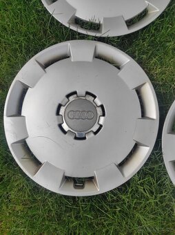 Sada 4 kusů poklic Audi (16") - 5