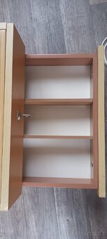 Daruji skříňku universal - 5