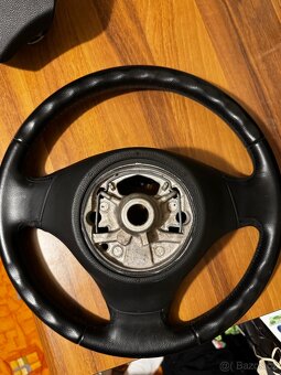 BMW Volant E90/E91/E87 - 5