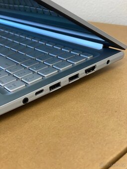 Notebook ASUS VivoBook - AMD R5/16GB/512GB/WIN11 - 5