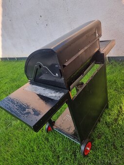 Plynový gril CHAR BROIL - 5