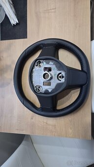 volant TESLA model 3 , Tesla Y - 5
