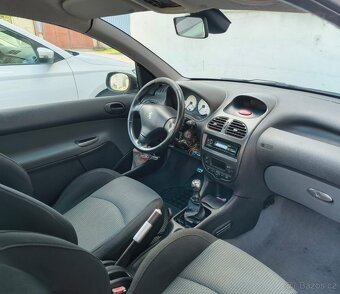Peugeot 206 GT limitovaná edice 4000 kusů - 5