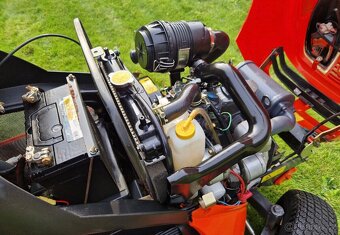 Zahradní sekačka Kubota Gr 1600II 2006 - 5