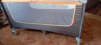 Cestovní postýlka - 5