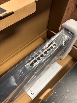 Tp link tl sg1016 switch rack - 5