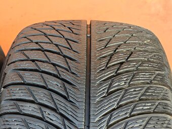 Zimní Michelin 235/60/16 - 5