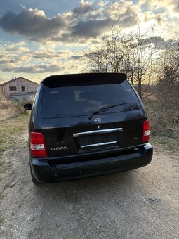 KIA CARNIVAL 2.9CRD - 5