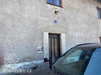 Rodinný dům se zahradou, obec Hrochův Týnec, okr. Chrudim - 5