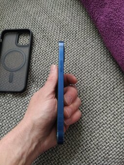 iPhone 12 - 5