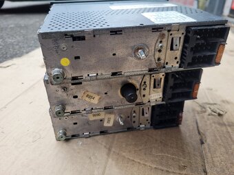 3x  rádio Audi beta na ND - 5