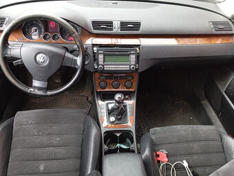 Volkswagen Passat B6 2.0.TDI r.v.05 BKP 103kw(4582) - 5