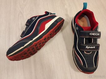 Sportovní dětské boty značky GEOX, vel. 37 - 5