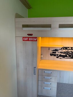 Prodám část stěny dětského pokoje - 5
