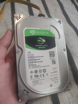 Prodám PC na kancelářskou práci nebo starší hry - 5