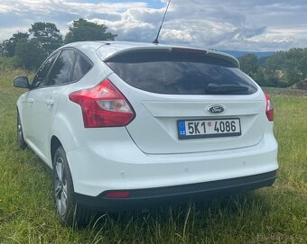 Ford Focus 1.0 EcoBoost Champions Edition - 5