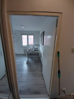 Pronájem bytu 2+1 po rekonstrukci k pronájmu – Ostrava – Hra - 5
