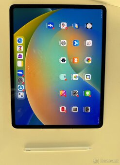 iPad Pro 12,9″ (2022, 6. generace) 512 GB s WiFi + Cellular - 5